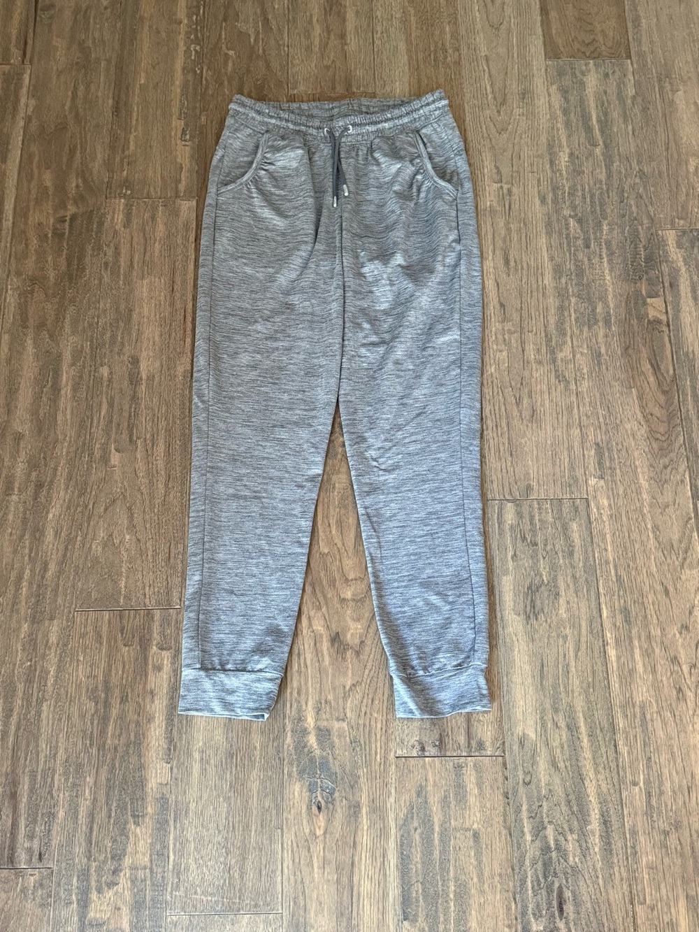 Girls size large (10/12) All in Motion light gray active lightweight joggers